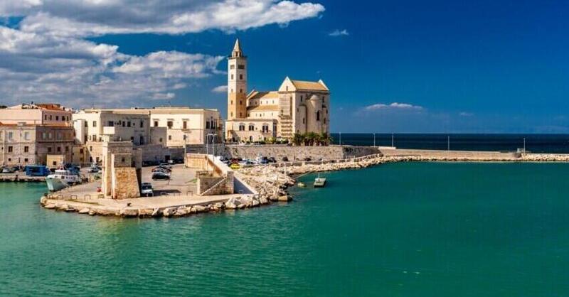 Trani e Bisceglie, moto e scooter sotto controllo: sequestri e multe record