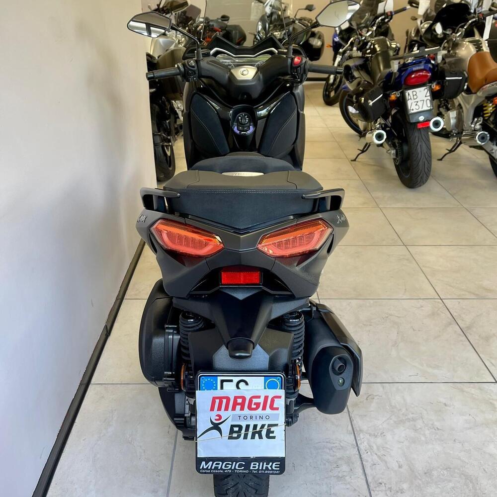 Yamaha X-Max 300 Iron Max (2019 - 20) (7)
