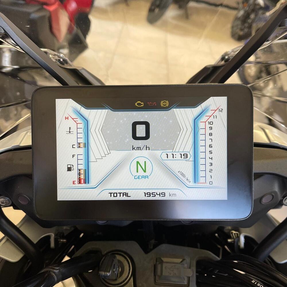 QJ Motor SRT 800 X (2023 - 24) (2)