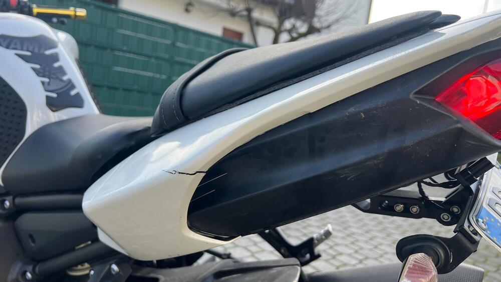 Yamaha FZ8 (2010 - 12) (6)