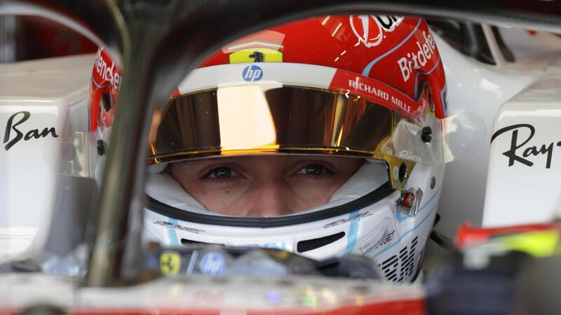 F1 2026, Leclerc non nasconde la realt&agrave;: "Red Bull e Mercedes davanti a Ferrari, ma il divario non &egrave; troppo ampio"