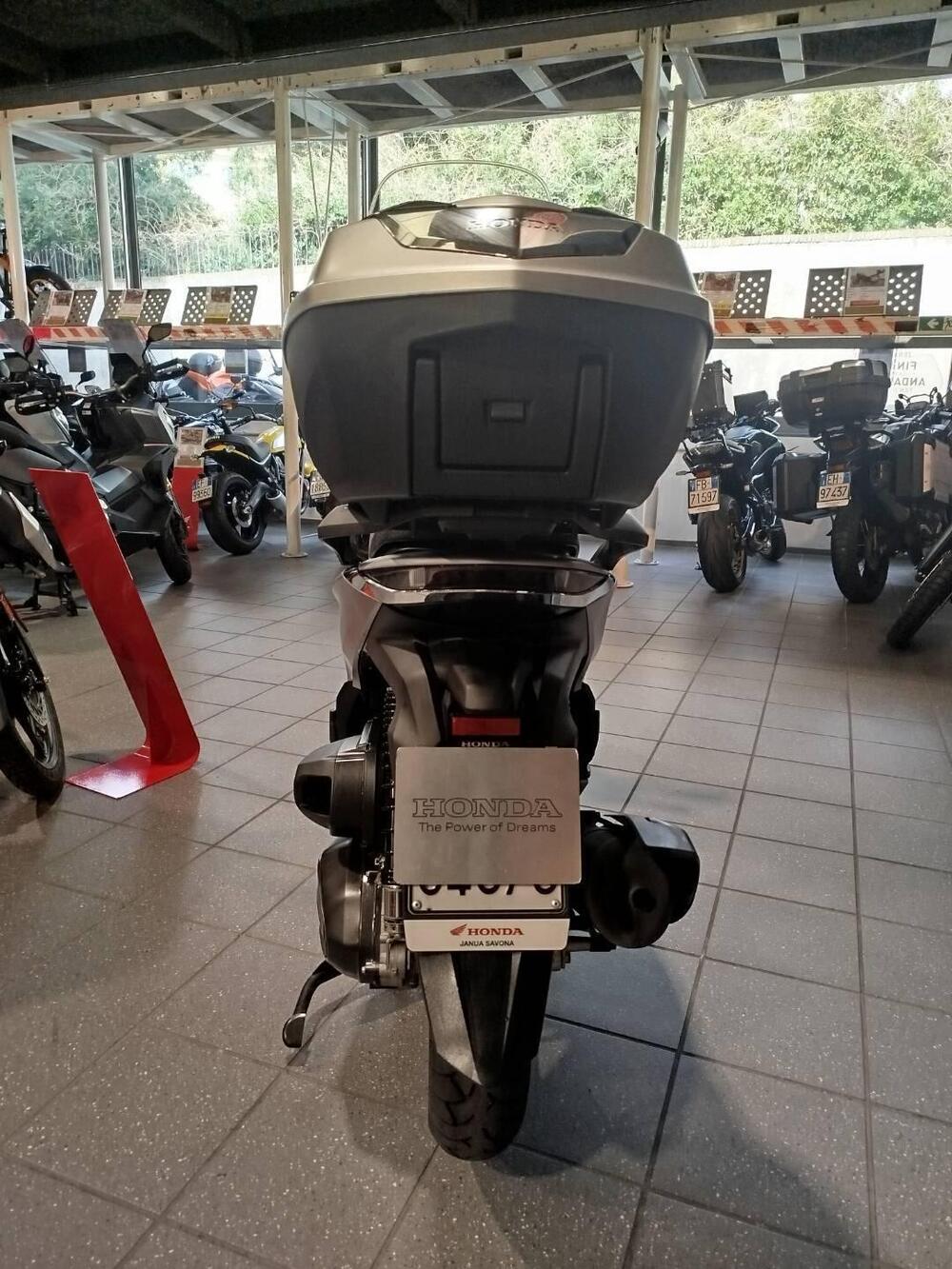Honda SH 350 Sport (2021 - 24) (4)