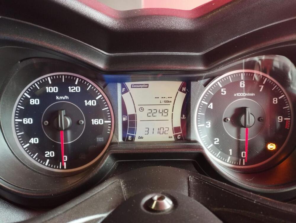 Yamaha X-Max 300 ABS (2017 - 20) (5)