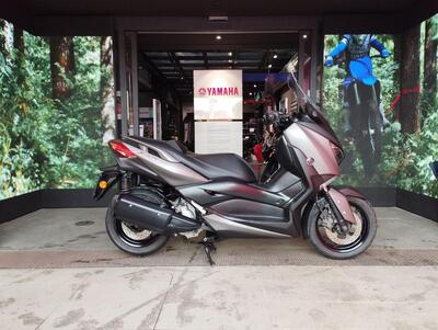 Yamaha X-Max 300 ABS (2017 - 20) usata