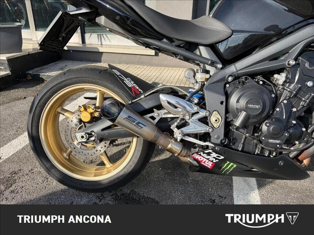Triumph Street Triple R (2009 - 12) (4)