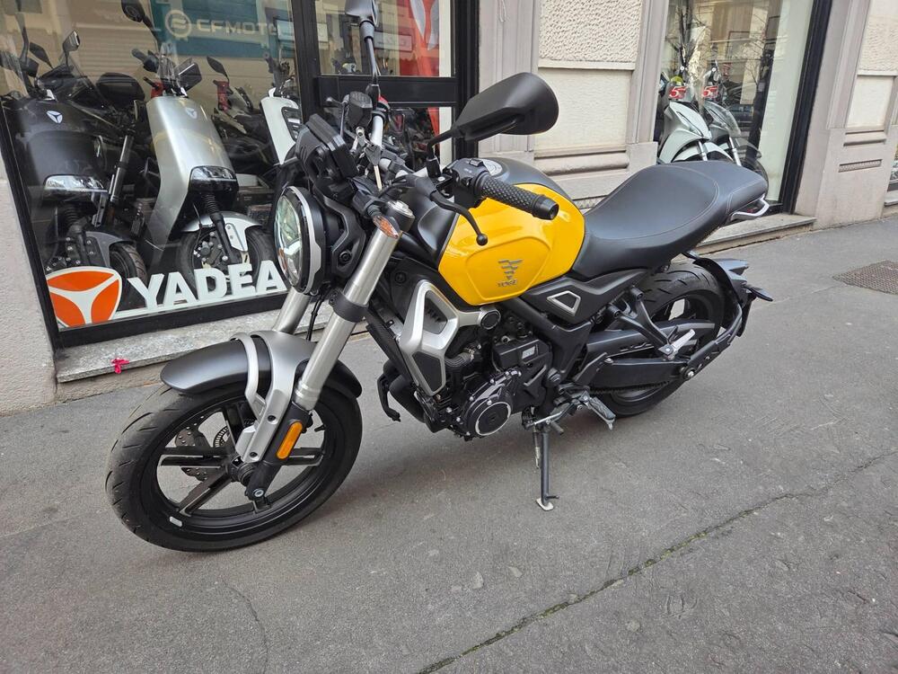 Voge Trofeo 350AC (2022 - 26) (3)