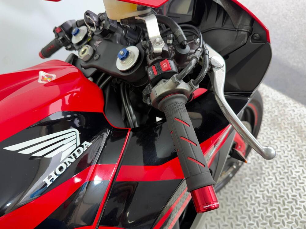 Honda CBR 600 RR (2009 - 12) (4)