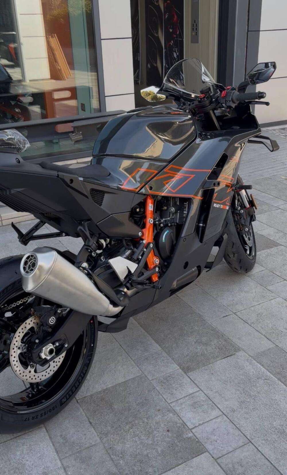 KTM 990 RC R (2026) (5)