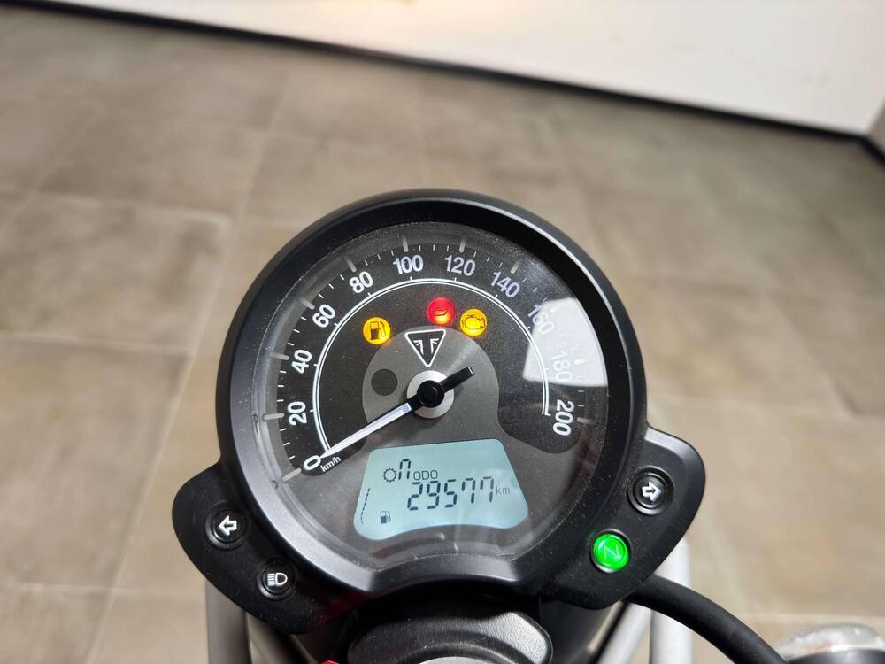 Triumph Street Scrambler 900 (2017 - 18) (5)