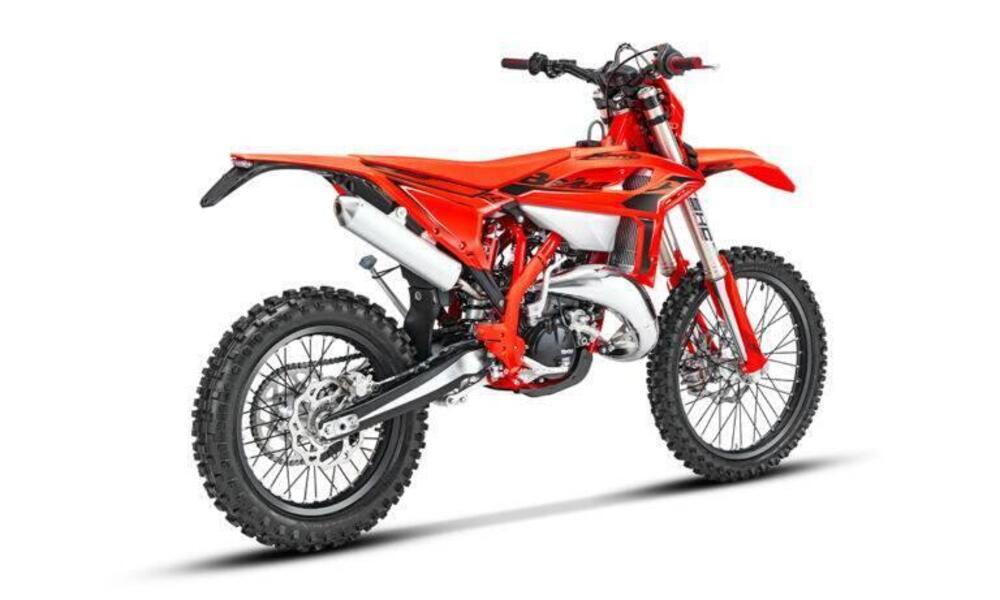Betamotor RR X-PRO 125 2T Enduro (2026) (2)