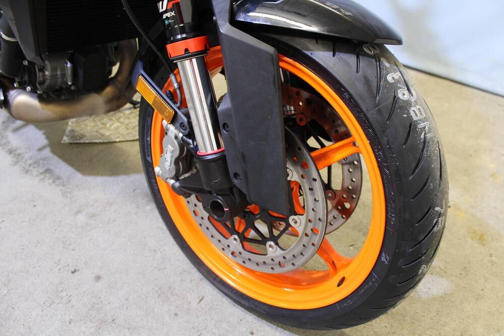 KTM 990 Duke (2024 - 26) (7)