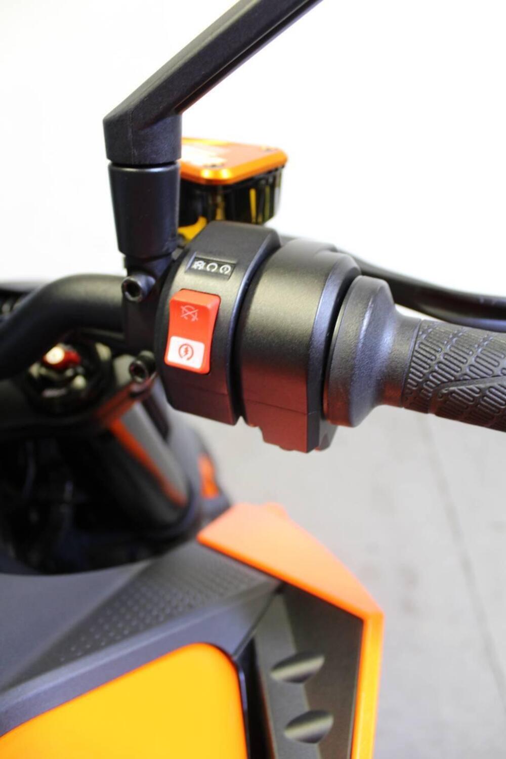 KTM 990 Duke (2024 - 26) (11)