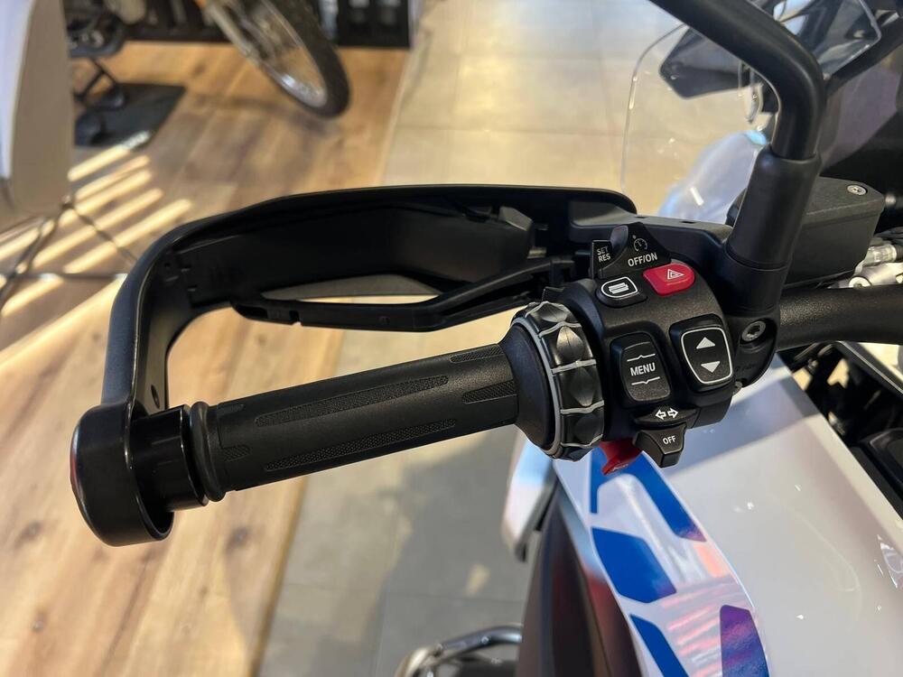 Bmw R 1300 GS (2023 - 26) (11)