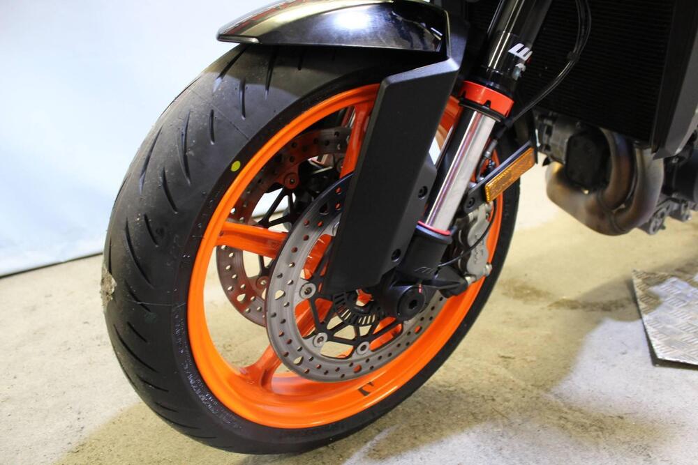 KTM 990 Duke (2024 - 26) (14)