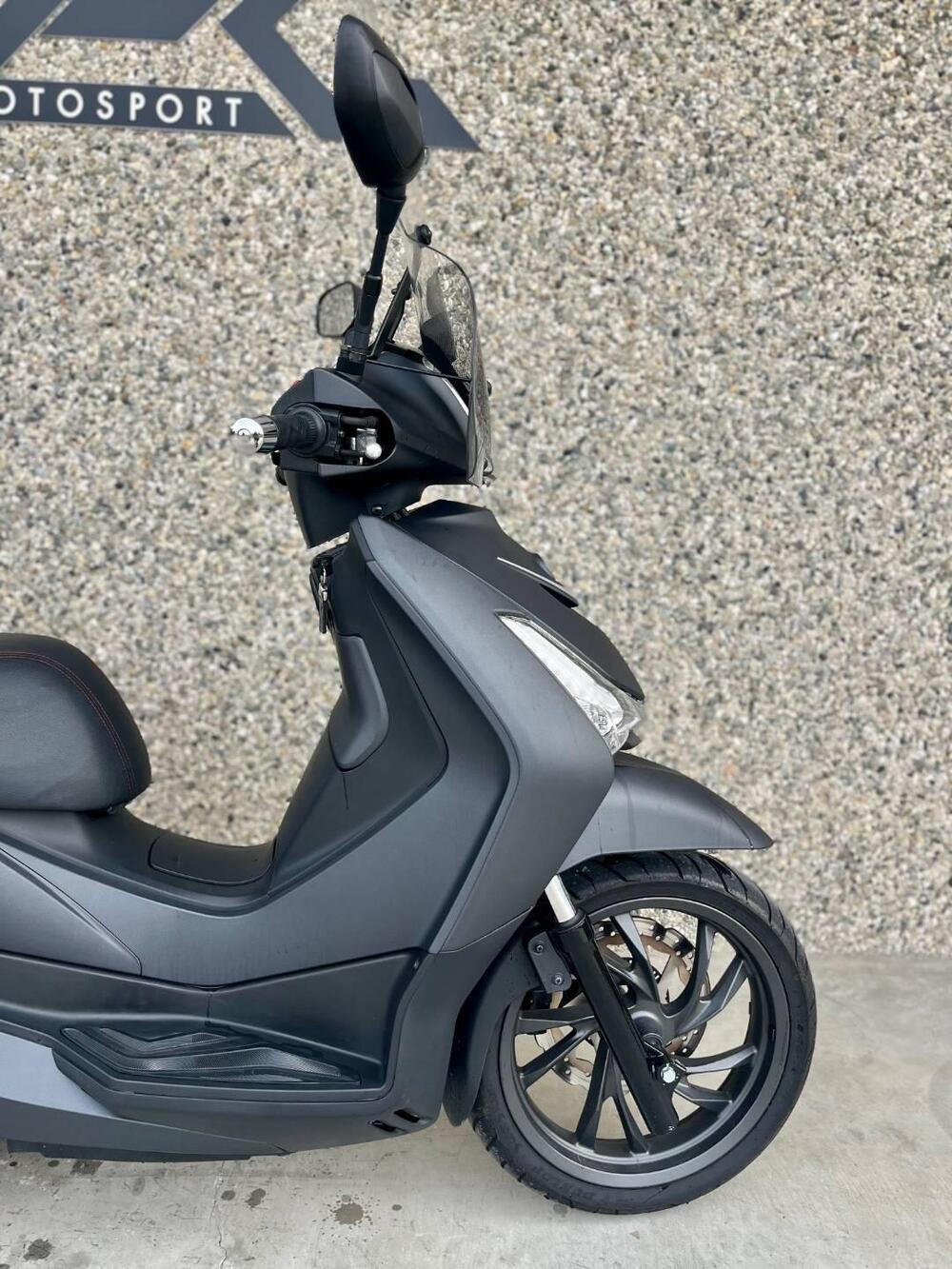 Sym HD 300 (2021 - 25) (12)