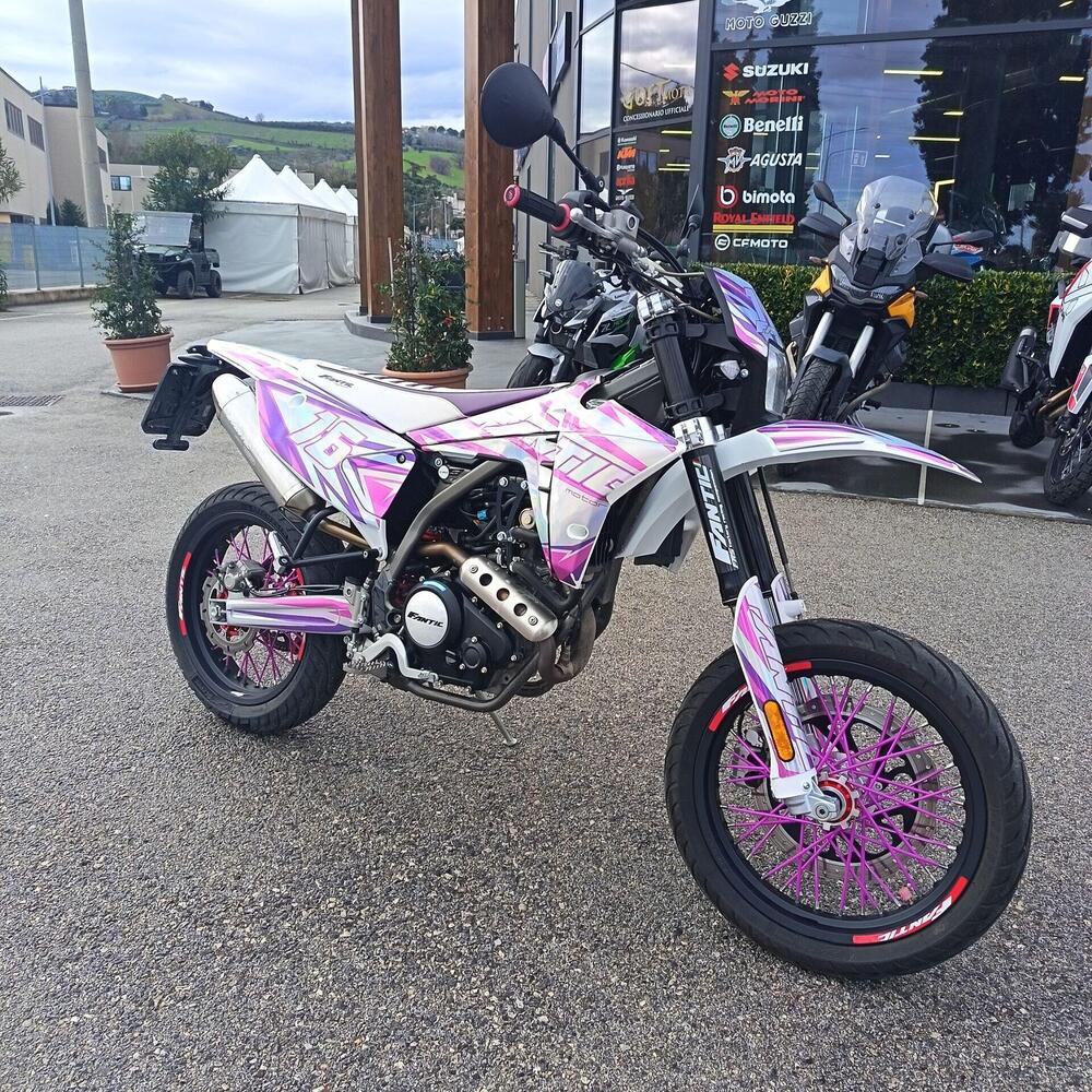 Fantic Motor XMF 125 Motard Competition 4T (2023 - 24) (2)