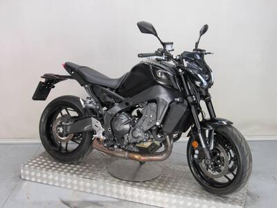 Yamaha MT-09 (2021 - 23) usata