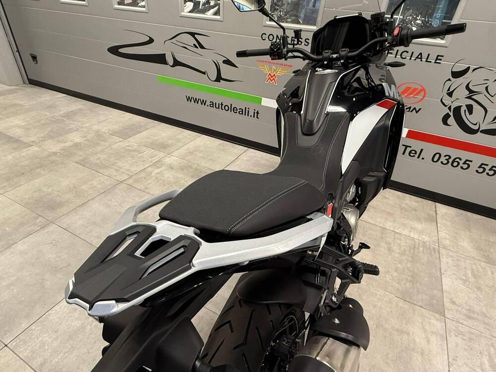 Moto Morini X-Cape 1200 (2026) (12)