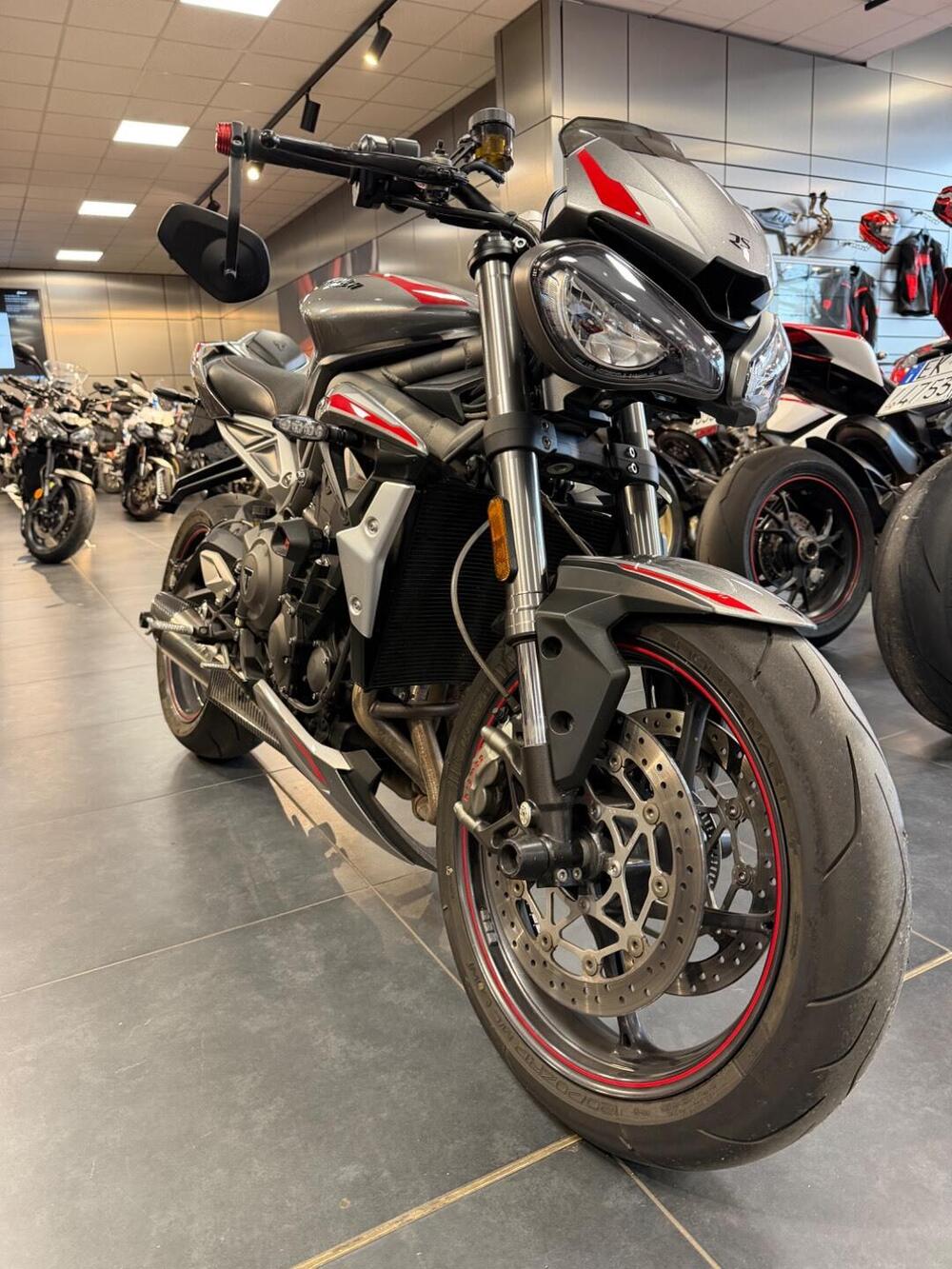 Triumph Street Triple RS (2020 - 22) (5)