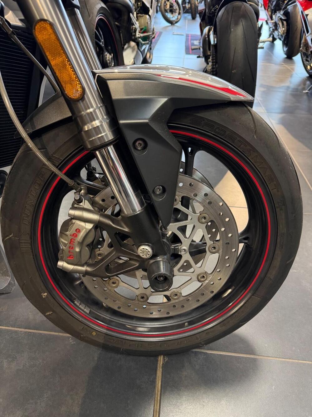 Triumph Street Triple RS (2020 - 22) (7)