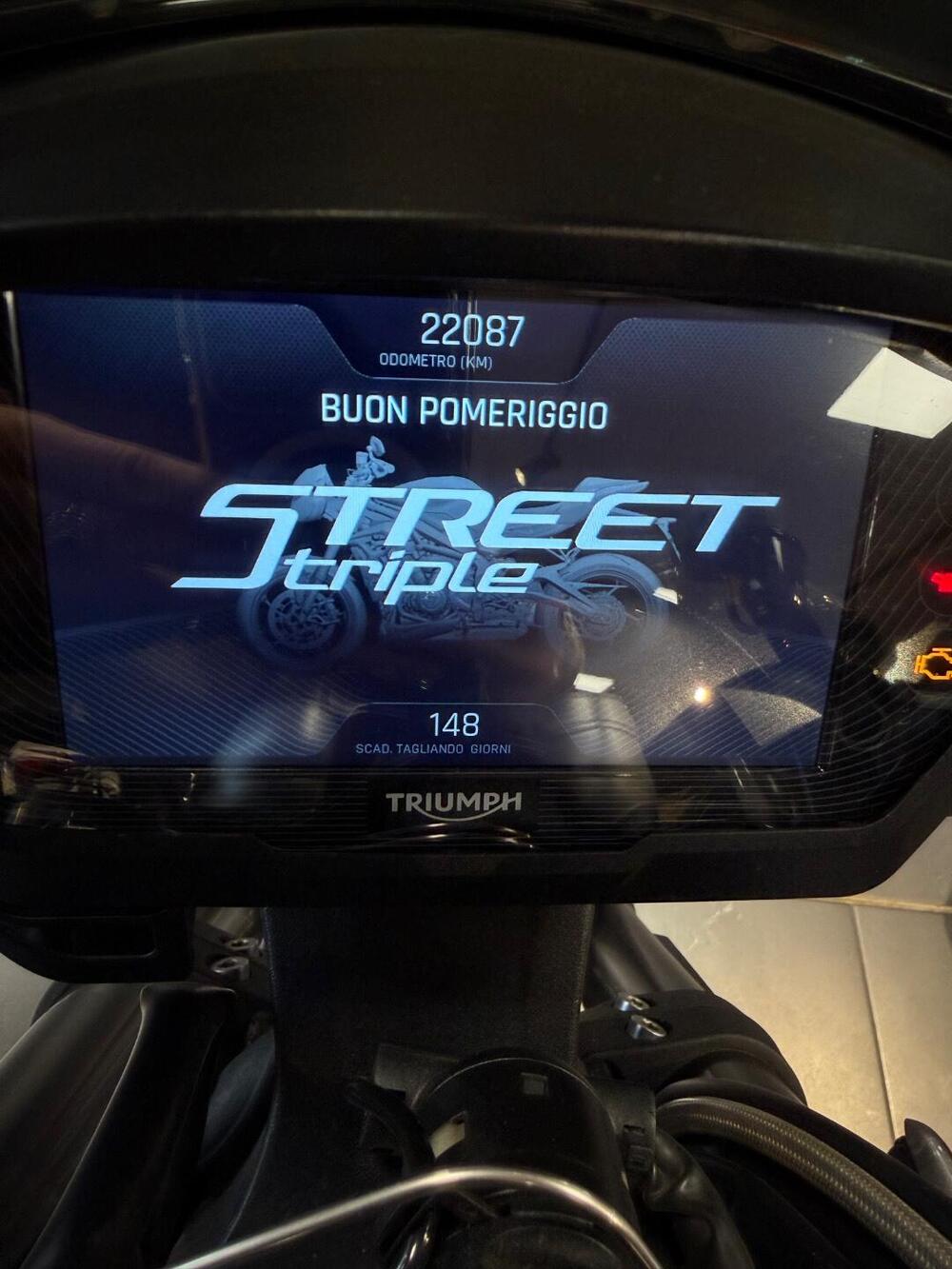 Triumph Street Triple RS (2020 - 22) (4)