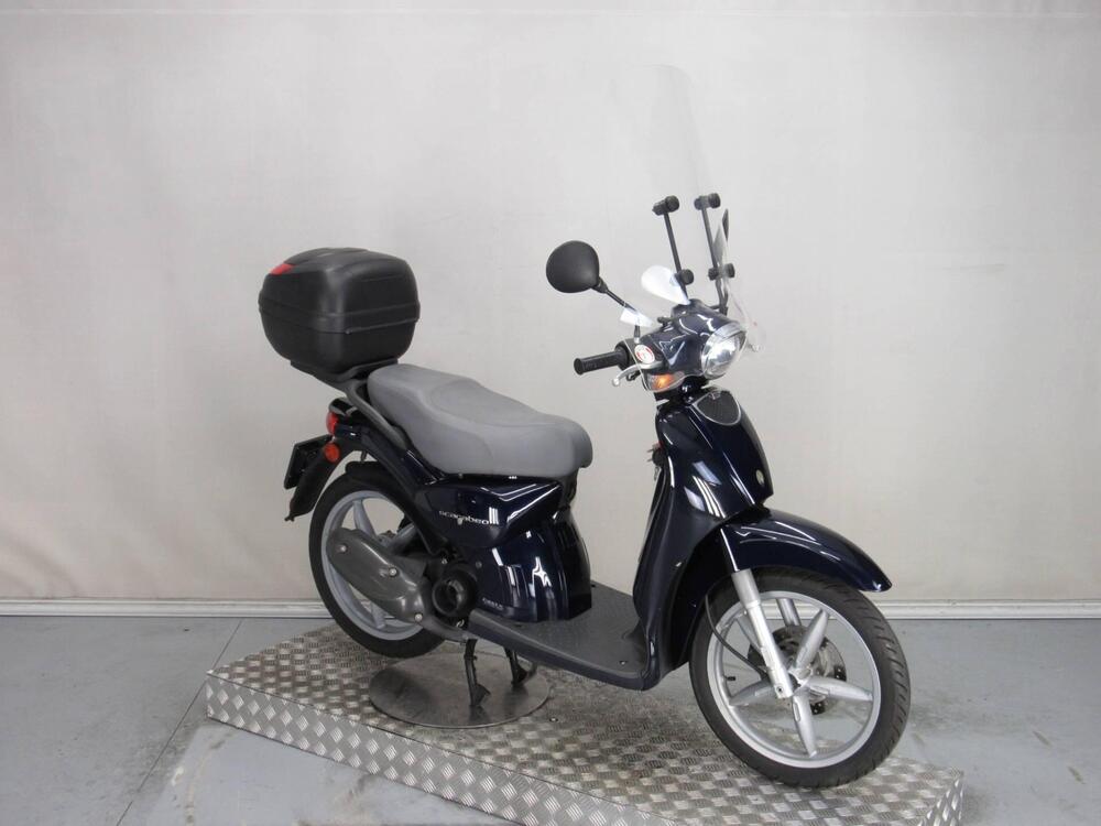 Aprilia Scarabeo 50 (2004 - 06) (9)