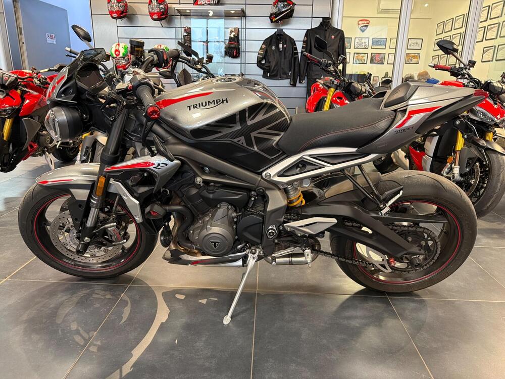 Triumph Street Triple RS (2020 - 22) (2)