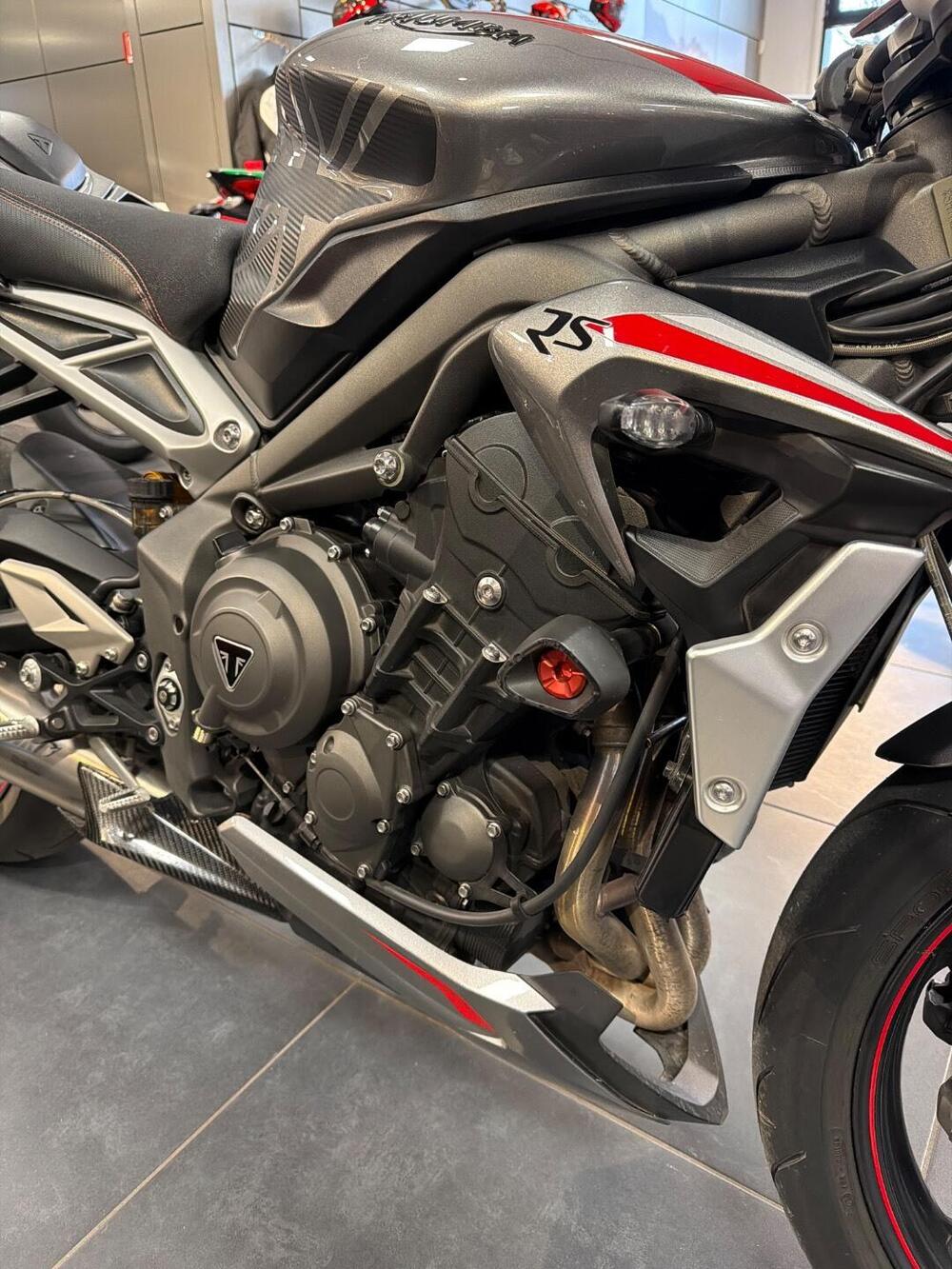 Triumph Street Triple RS (2020 - 22) (12)