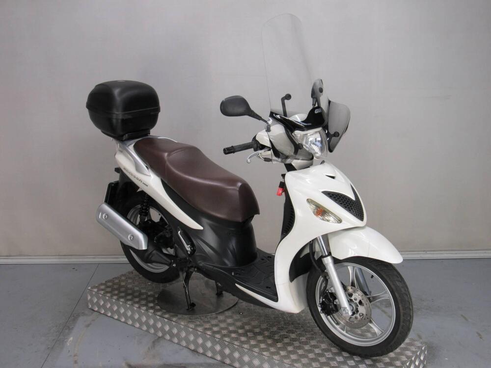 Suzuki SIXteen 150 (2007 - 14) (8)