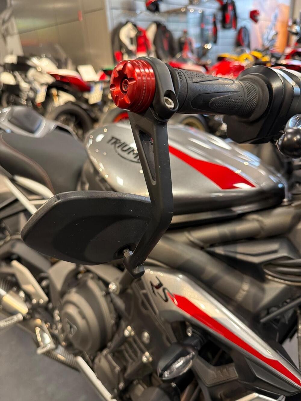 Triumph Street Triple RS (2020 - 22) (18)