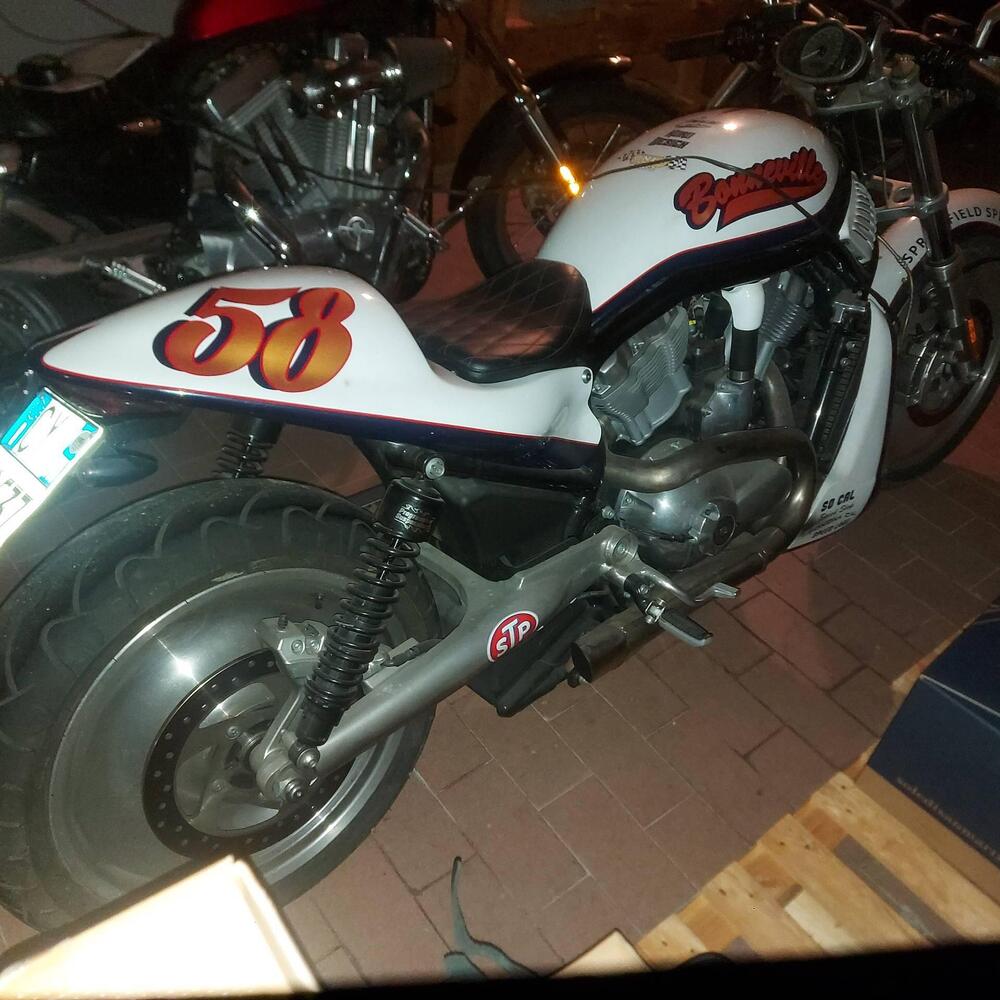 Harley-Davidson 1130 Street Rod (2006 - 07) - VRSCR (11)