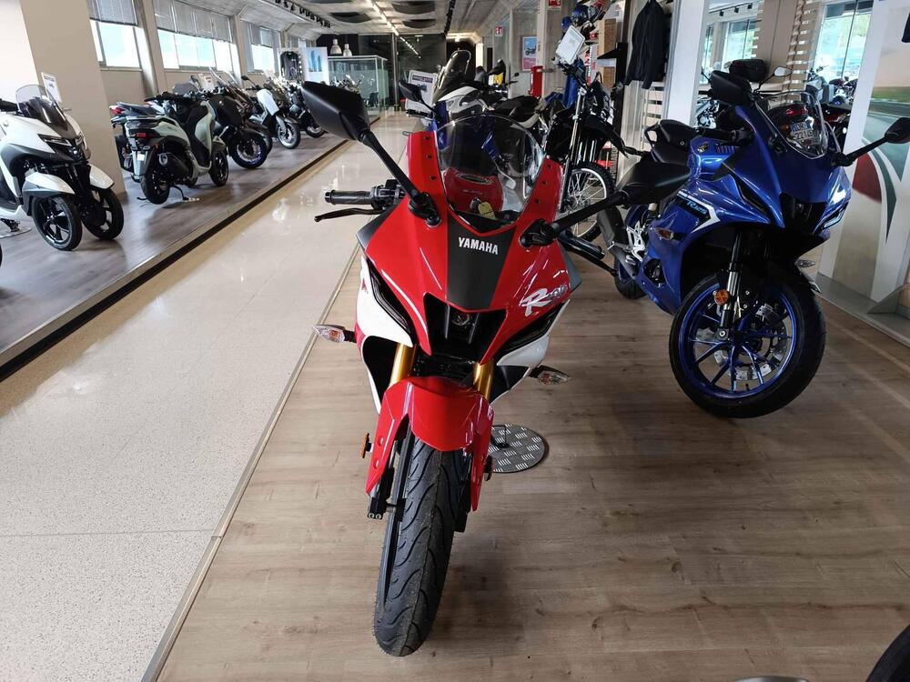 Yamaha YZF R125 (2023 - 26) (2)