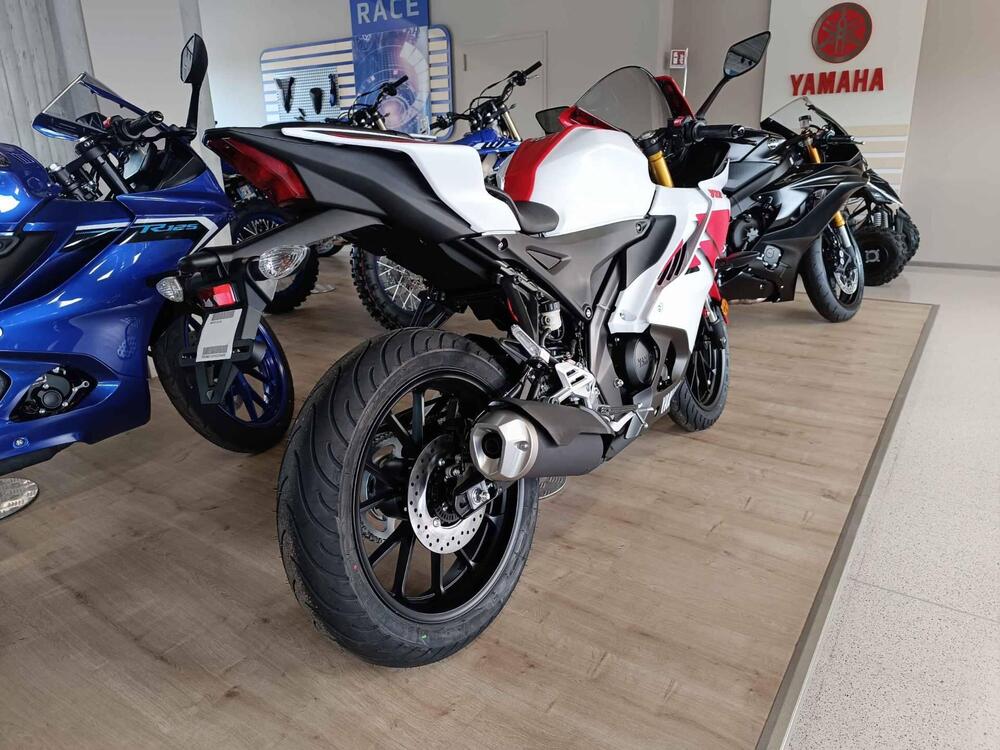 Yamaha YZF R125 (2023 - 26) (5)