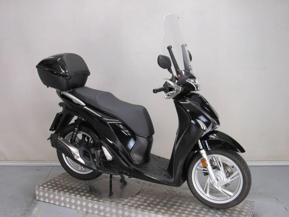Honda SH 150 i (2017 - 19) (9)
