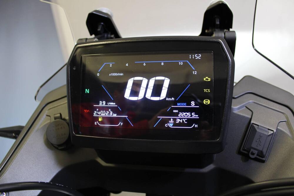 Voge Valico 525DSX (2023 - 26) (3)