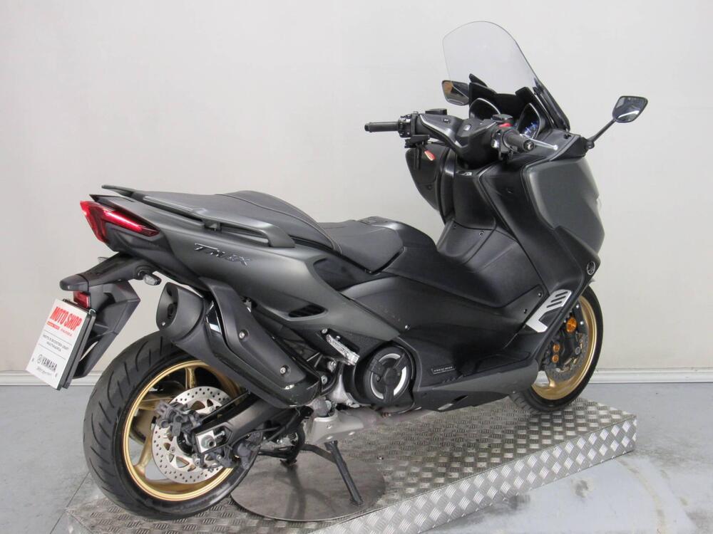 Yamaha T-Max 560 Tech Max (2021) (6)