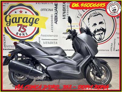 Yamaha X-Max 300 (2021 - 24) usata