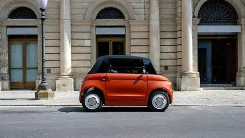 Fiat Topolino Corallo: pi&ugrave; colore, pi&ugrave; tecnologia e nuova gamma per la micromobilit&agrave; urbana elettrica