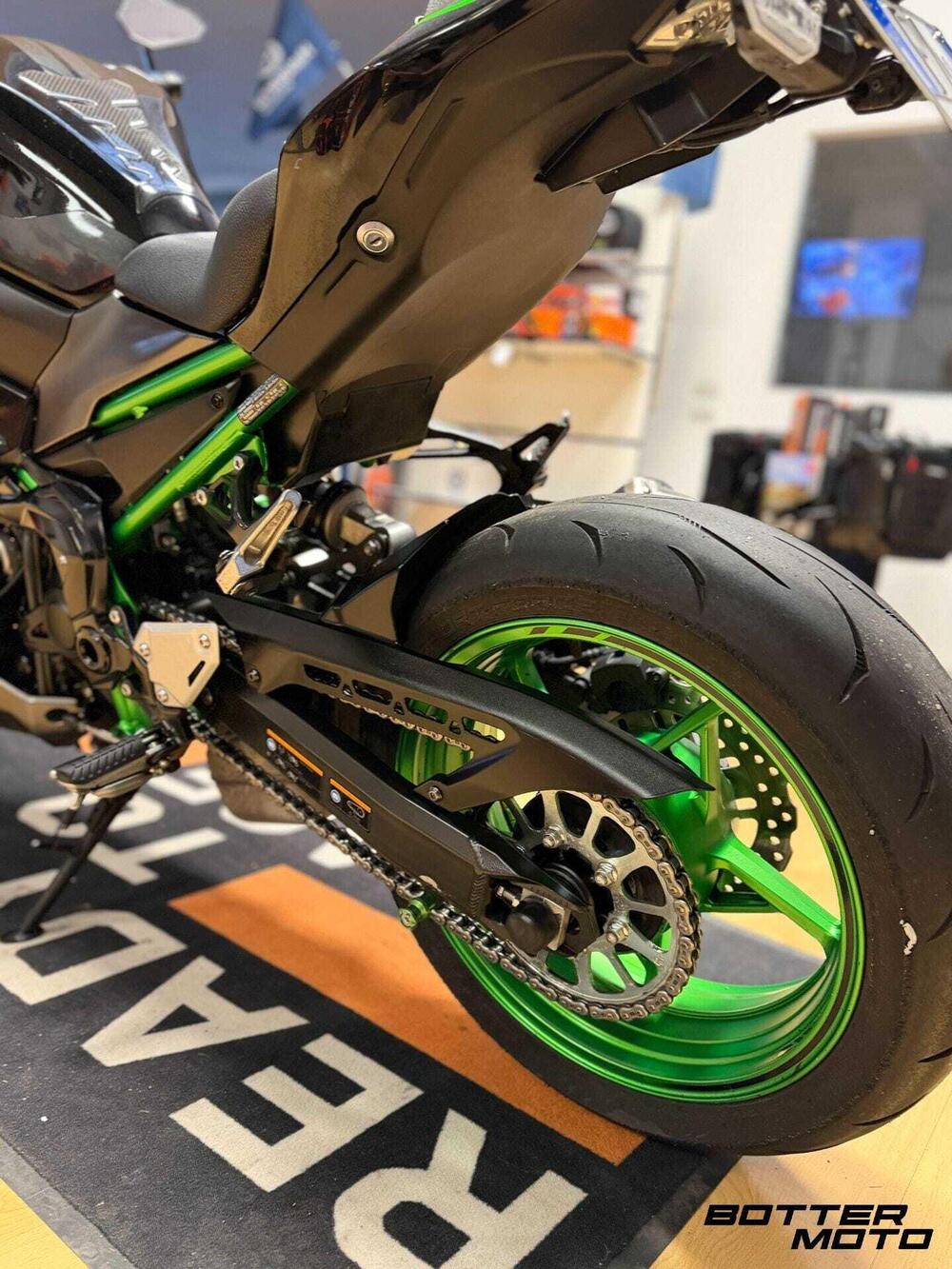 Kawasaki Z 900 (2021 - 24) (4)