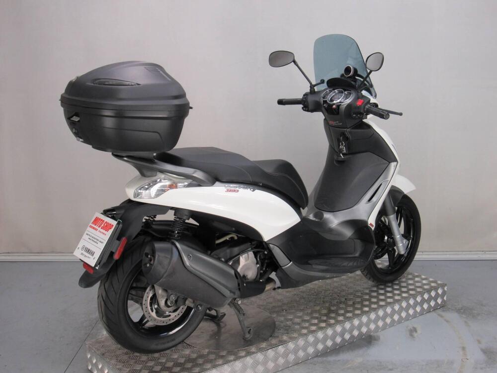 Piaggio Beverly 350 ABS (2016 - 20) (6)