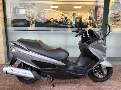 Suzuki Burgman UH 200 (2017 - 20) usata