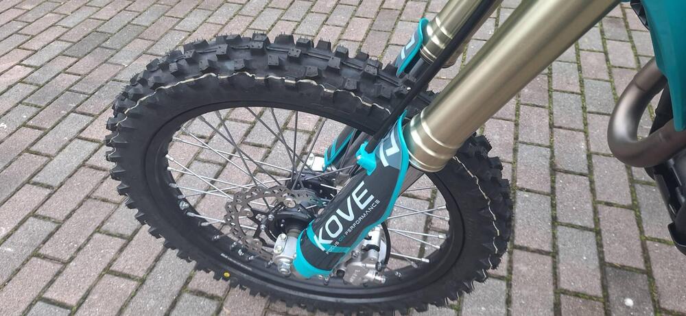 Kove MX450 R (2026) (7)
