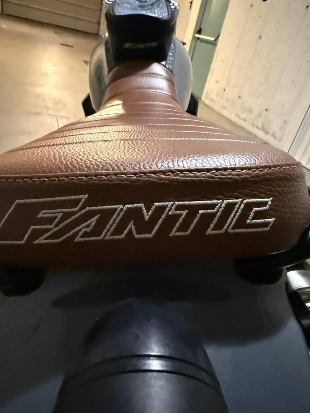 Fantic Motor Caballero 500 Scrambler Deluxe (2021 - 23) (4)