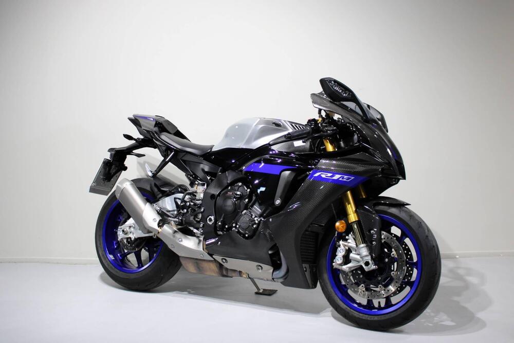 Yamaha YZF R1M (2020 - 25) (2)