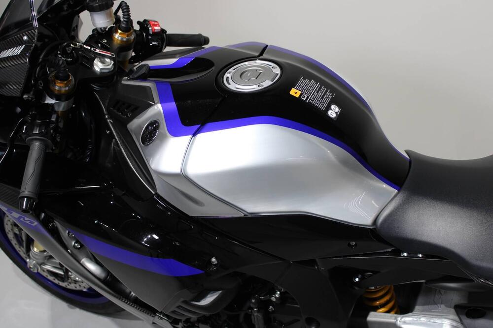 Yamaha YZF R1M (2020 - 25) (5)