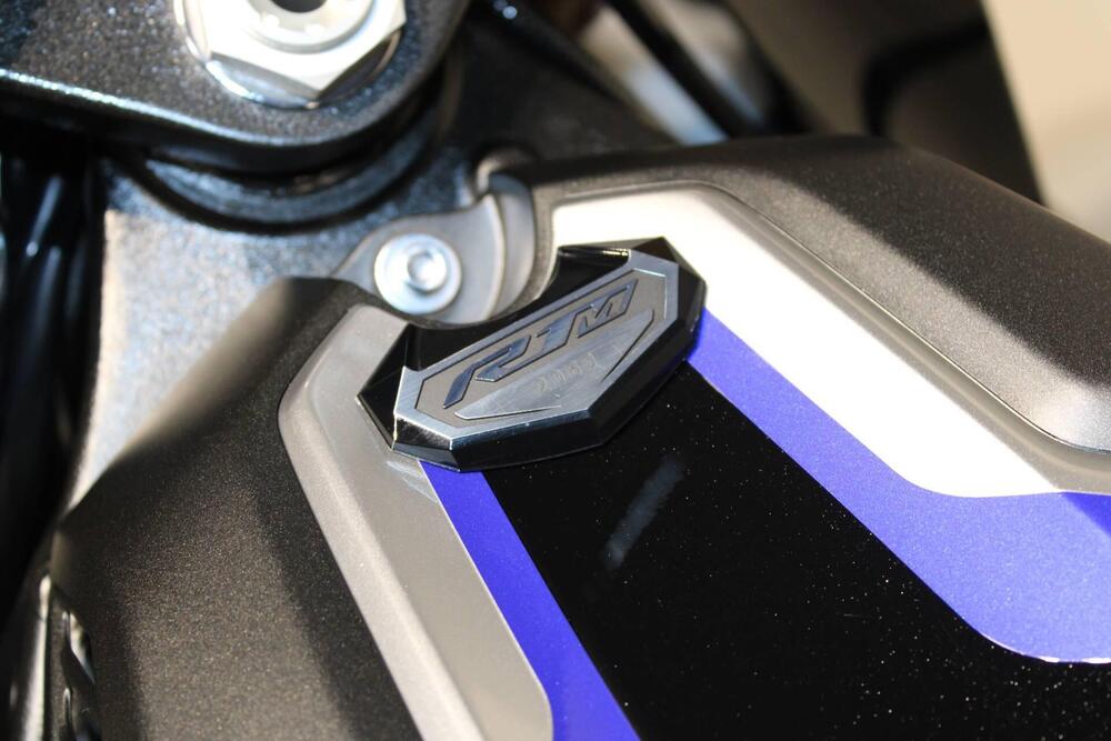 Yamaha YZF R1M (2020 - 25) (7)