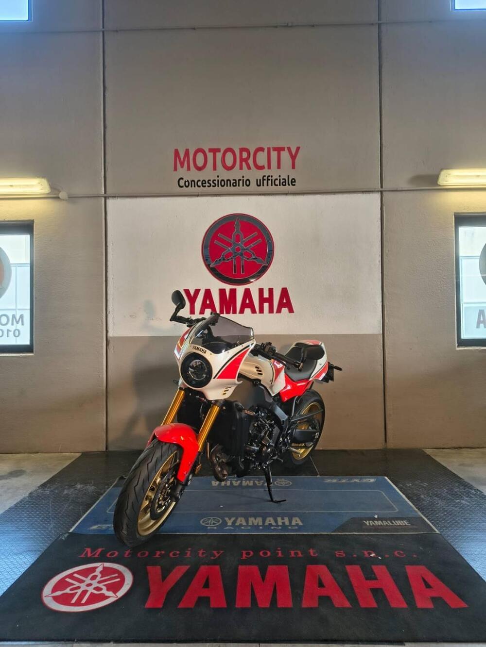 Yamaha XSR 900 (2022 - 26) (3)