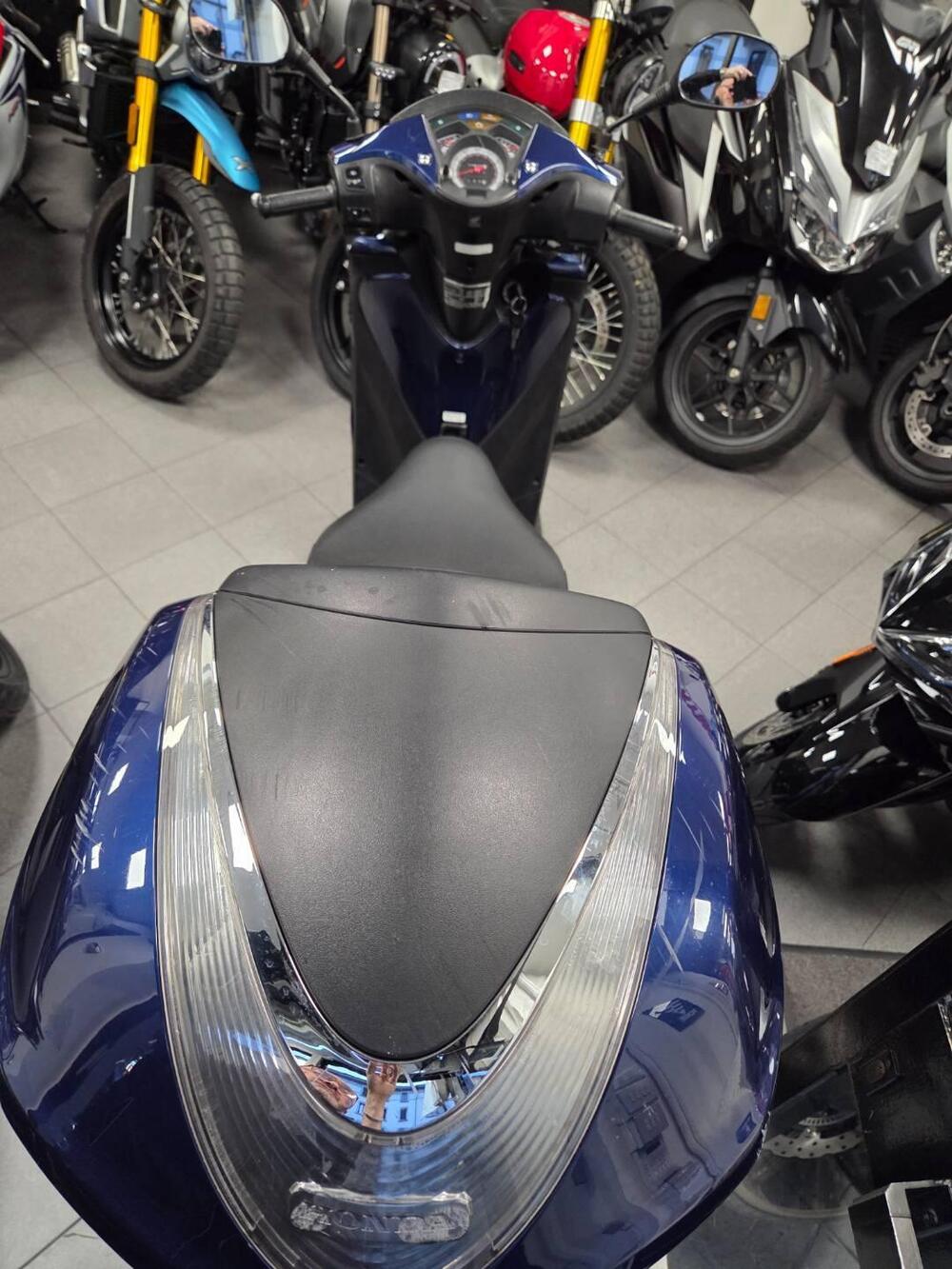 Honda SH 150 i (2009 - 12) (7)