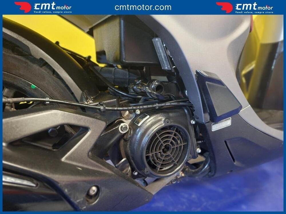 Kymco Agility 125 R16 + (2017 - 20) (8)