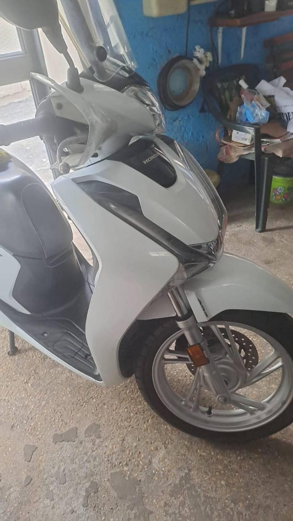 Honda SH 150 i (2017 - 19) (3)